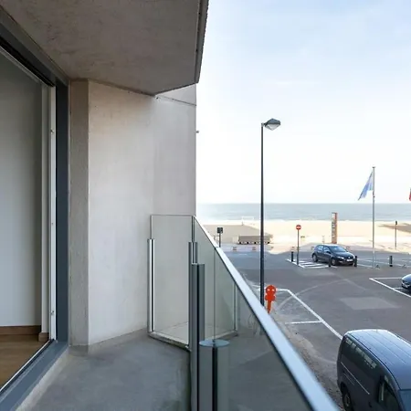 Huswell - Modern At The With Parking Knokke-Heist